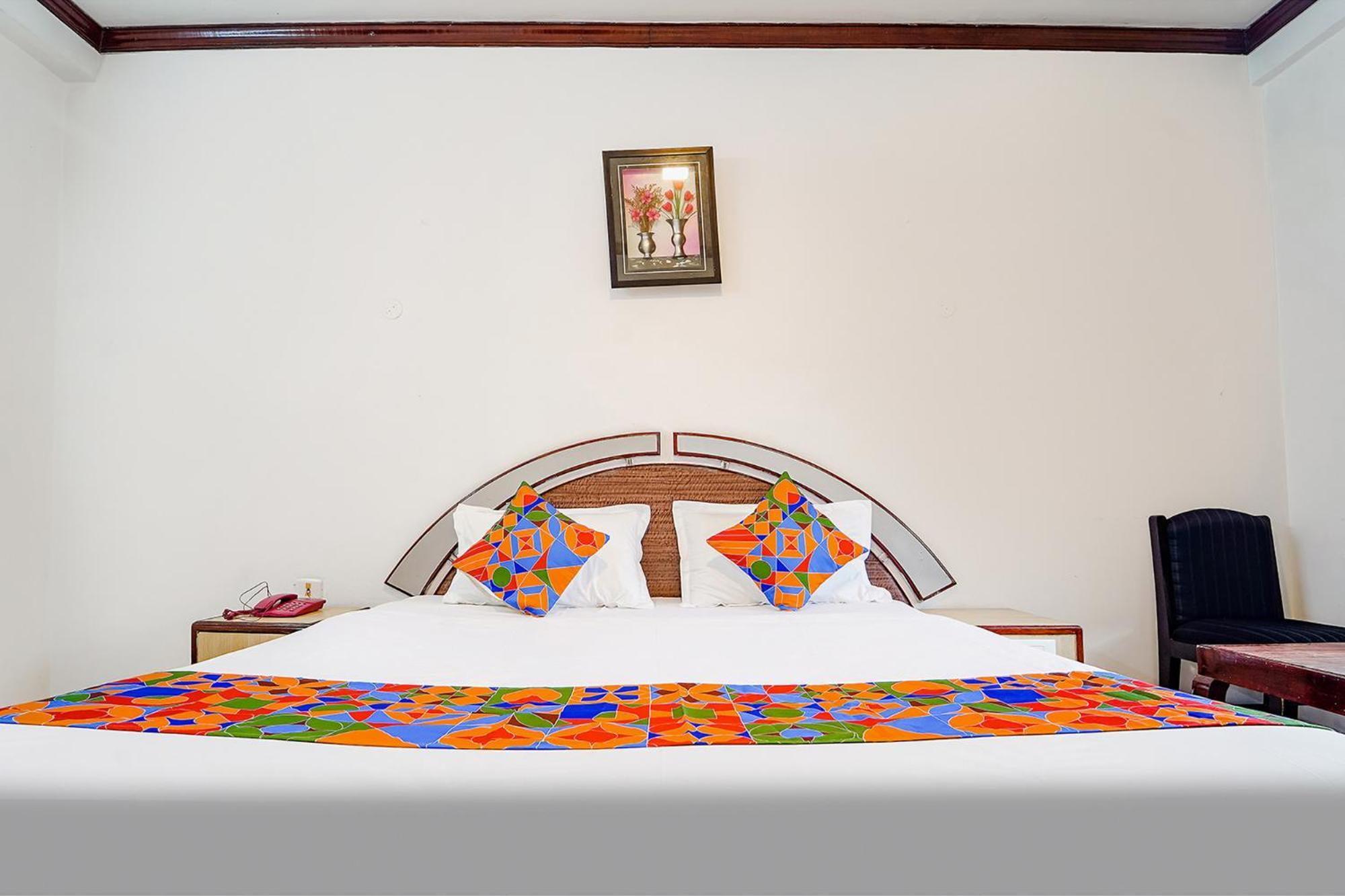Orchid Inn Udagamandalam Exterior foto