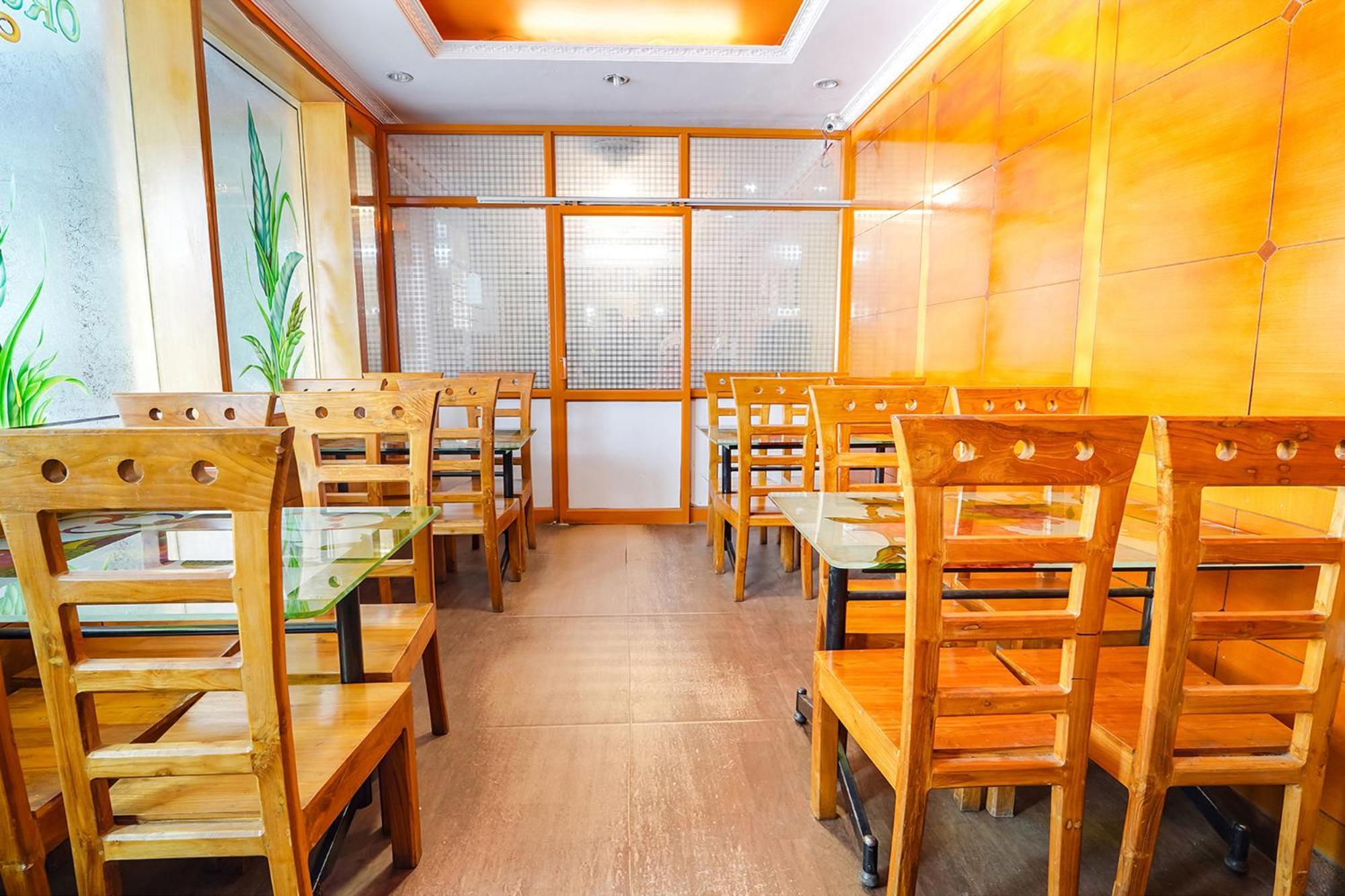 Orchid Inn Udagamandalam Exterior foto