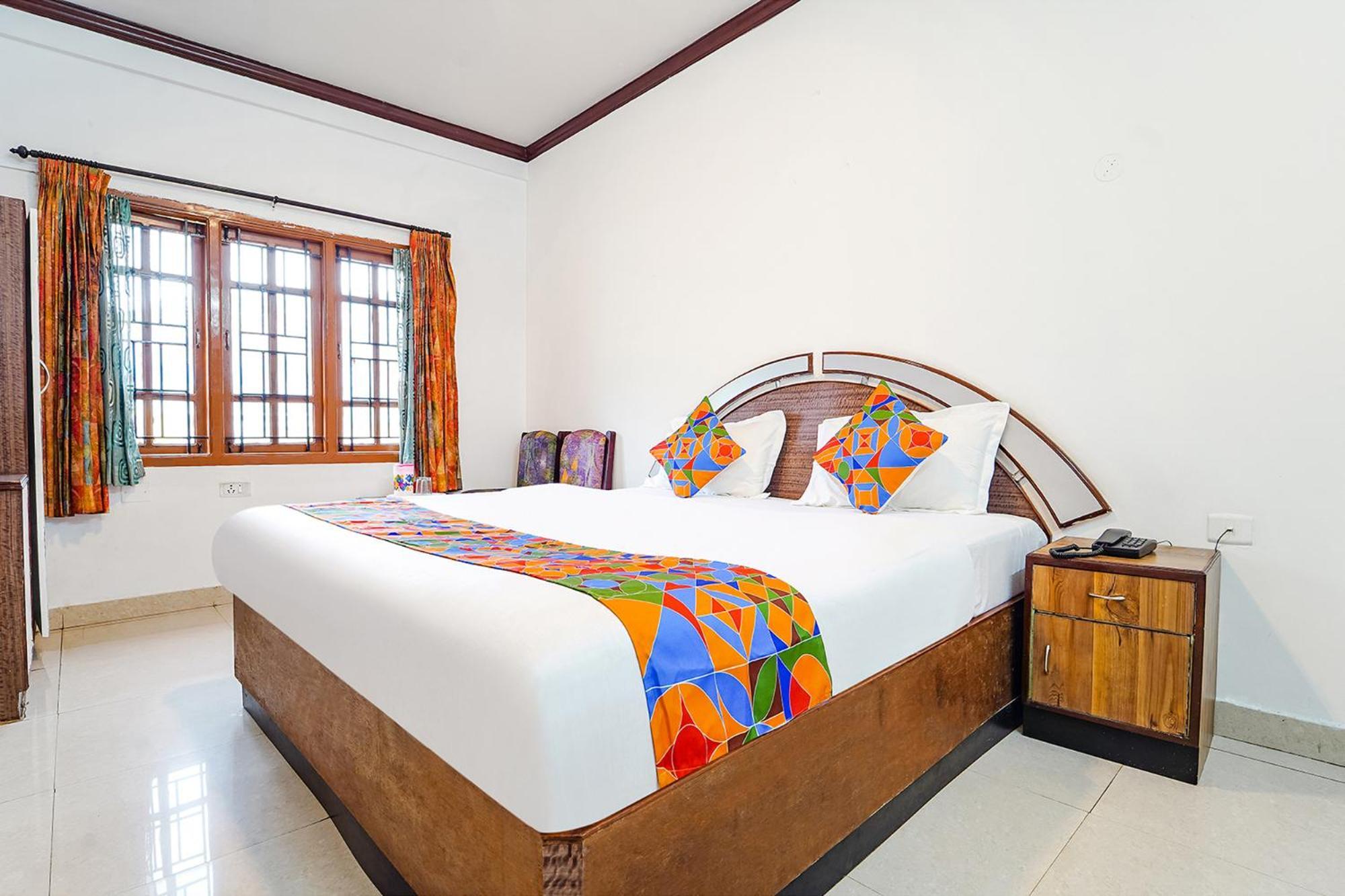 Orchid Inn Udagamandalam Exterior foto